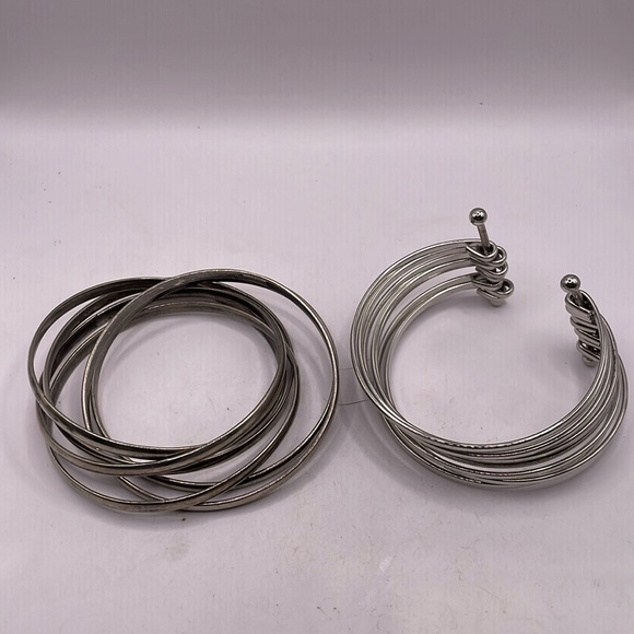 2 bracelet 1 intertwined bangles -1 multi bracelet cuff - Picture 1 of 4